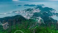 成av人电影日韩免费播放-成人电影日韩免费播放，理性审视与道德边界